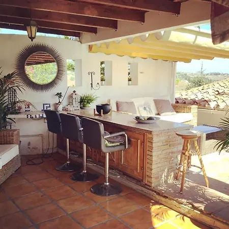 Stunning 3 Bed Finca With Attached 2 Bed Casita With Sea And Mountain Views * Malaga